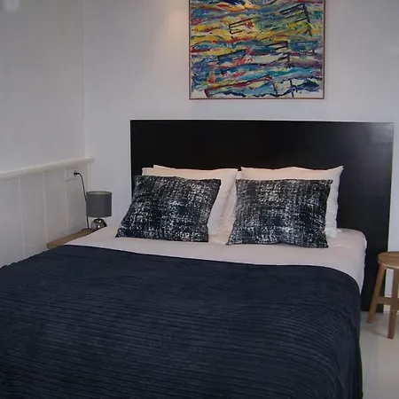 Amphora Apartment *